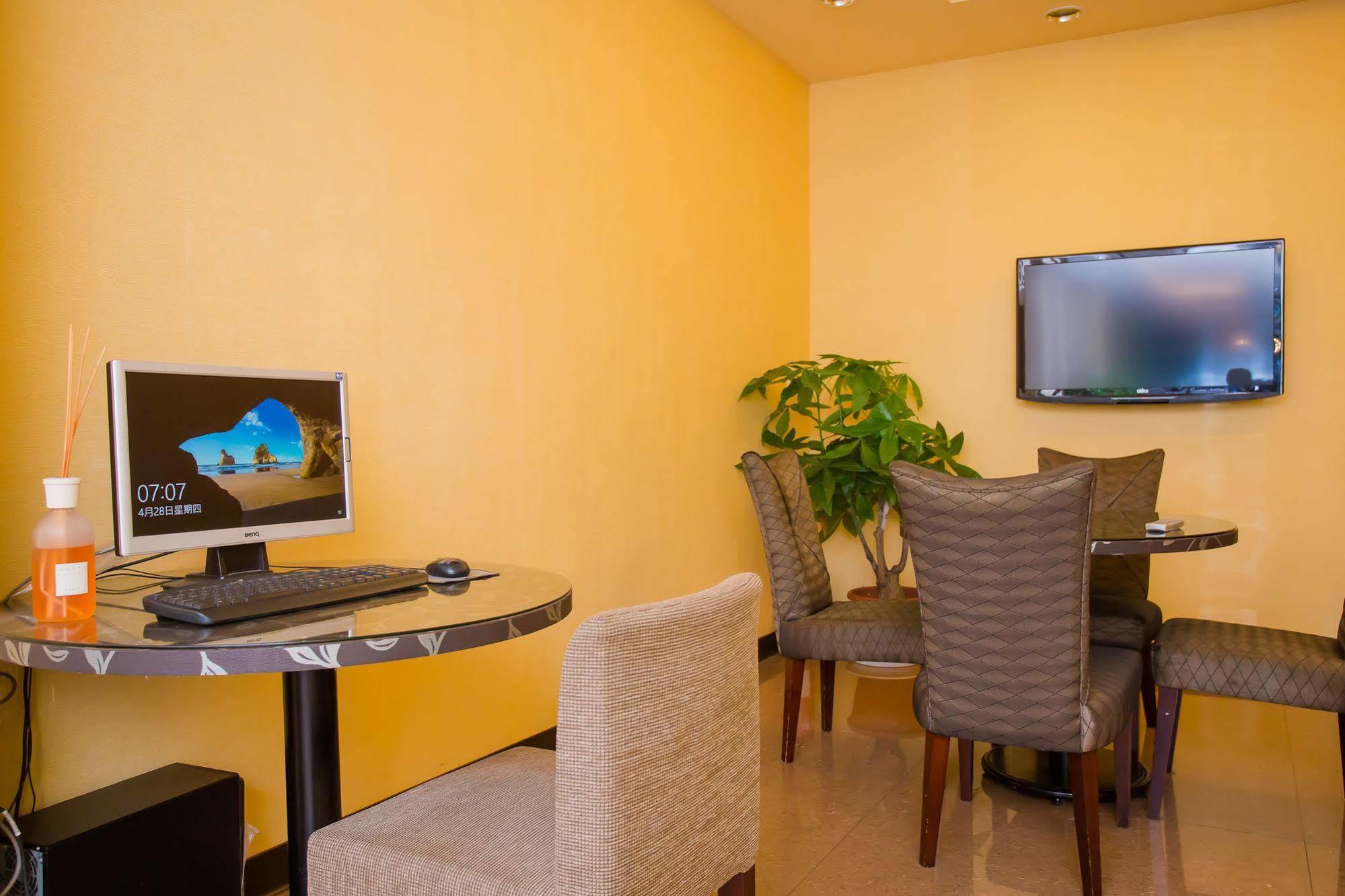 Garden Hotel Taichung Exterior foto